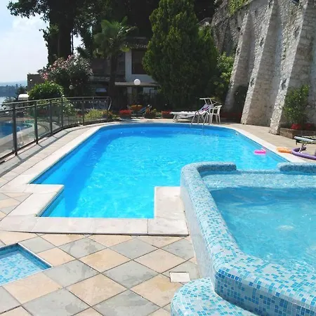 Casaleda, Delizioso Loft Fronte Appartamento Toscolano-Maderno